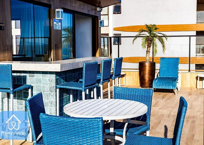 Apartamento Com Varanda Na Barra
