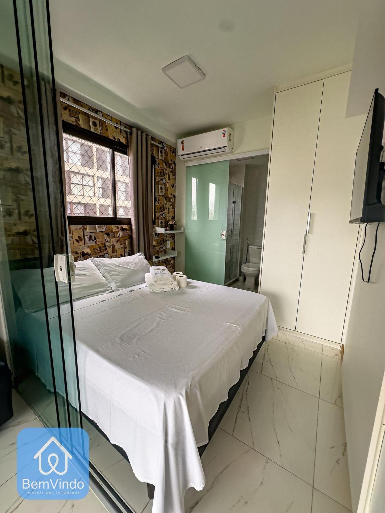 Com Varanda Na Barra Apartamento Salvador
